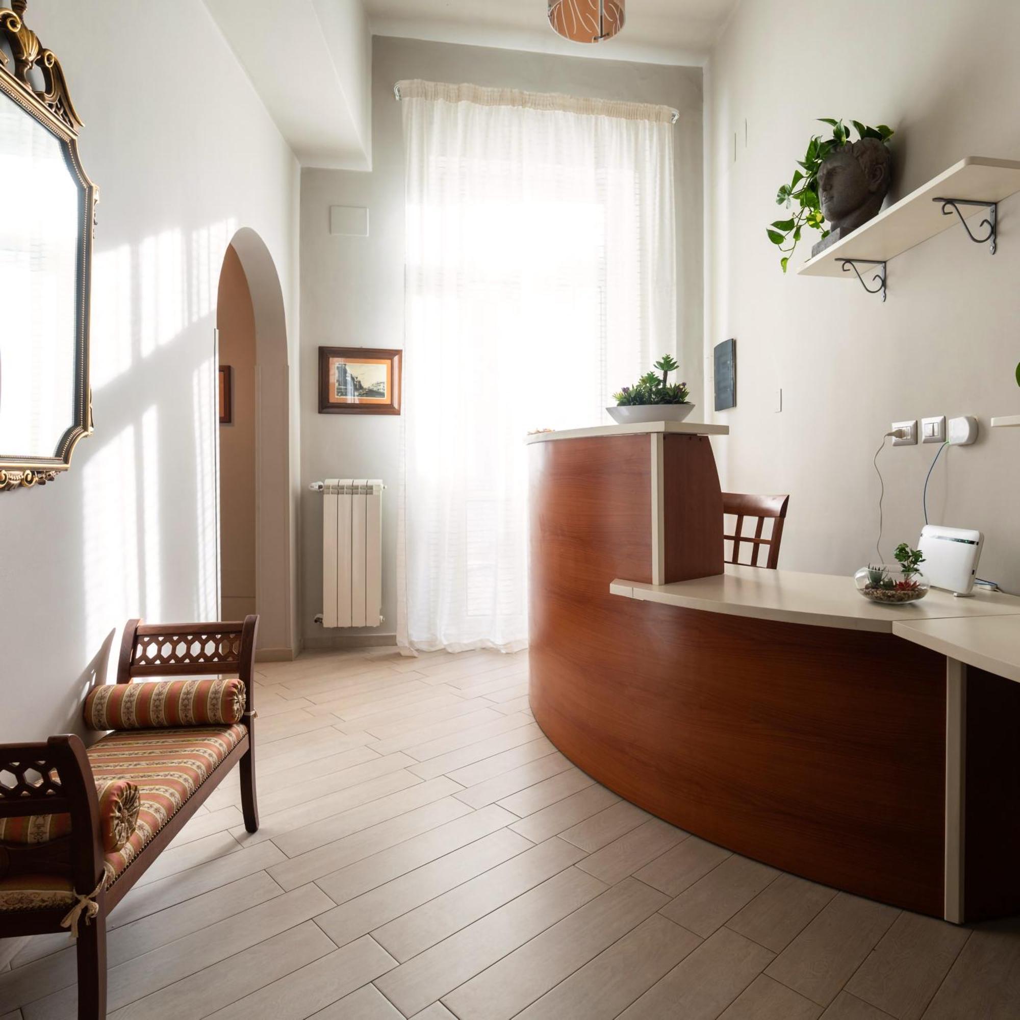 Hotel Conte Cavour Messina Esterno foto